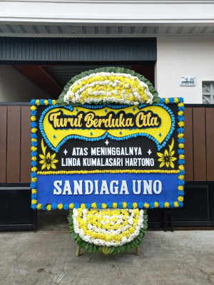 Papan Bunga Duka di Unsum